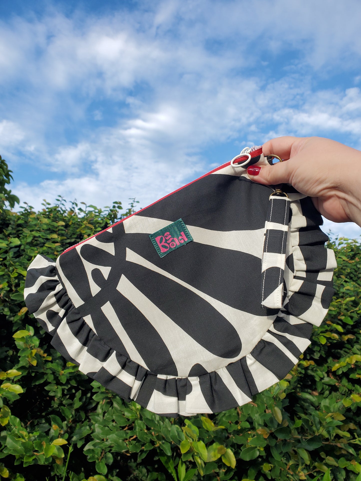 Negro Blanco Lola Bag