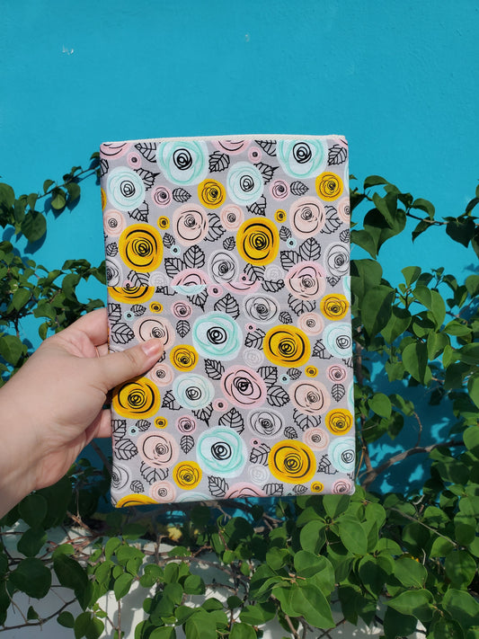 Rosa Pastel Book Sleeve