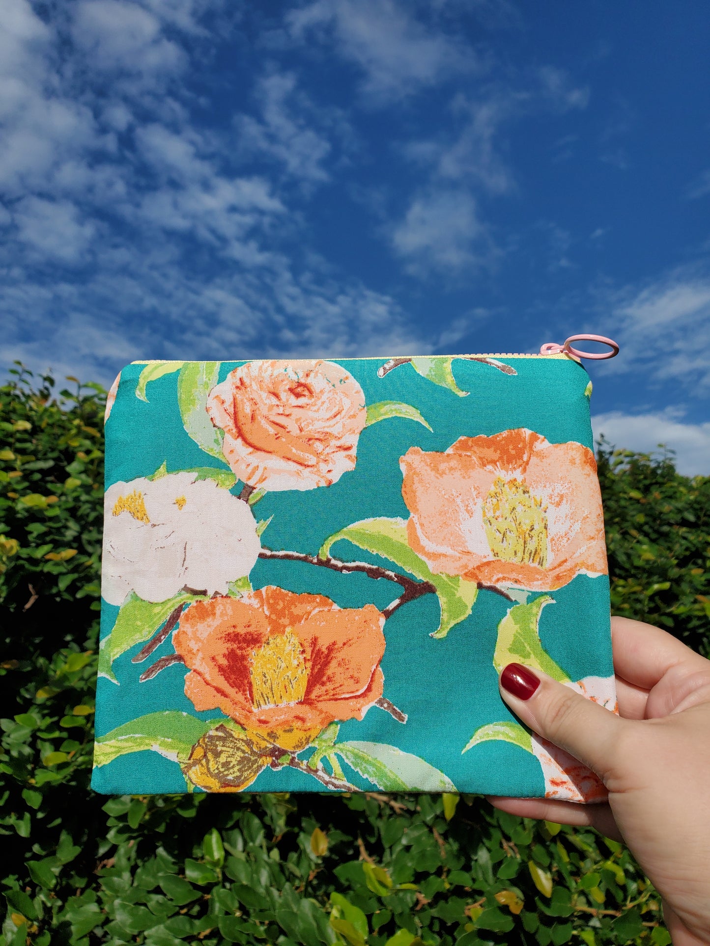 Roses Small Pouch