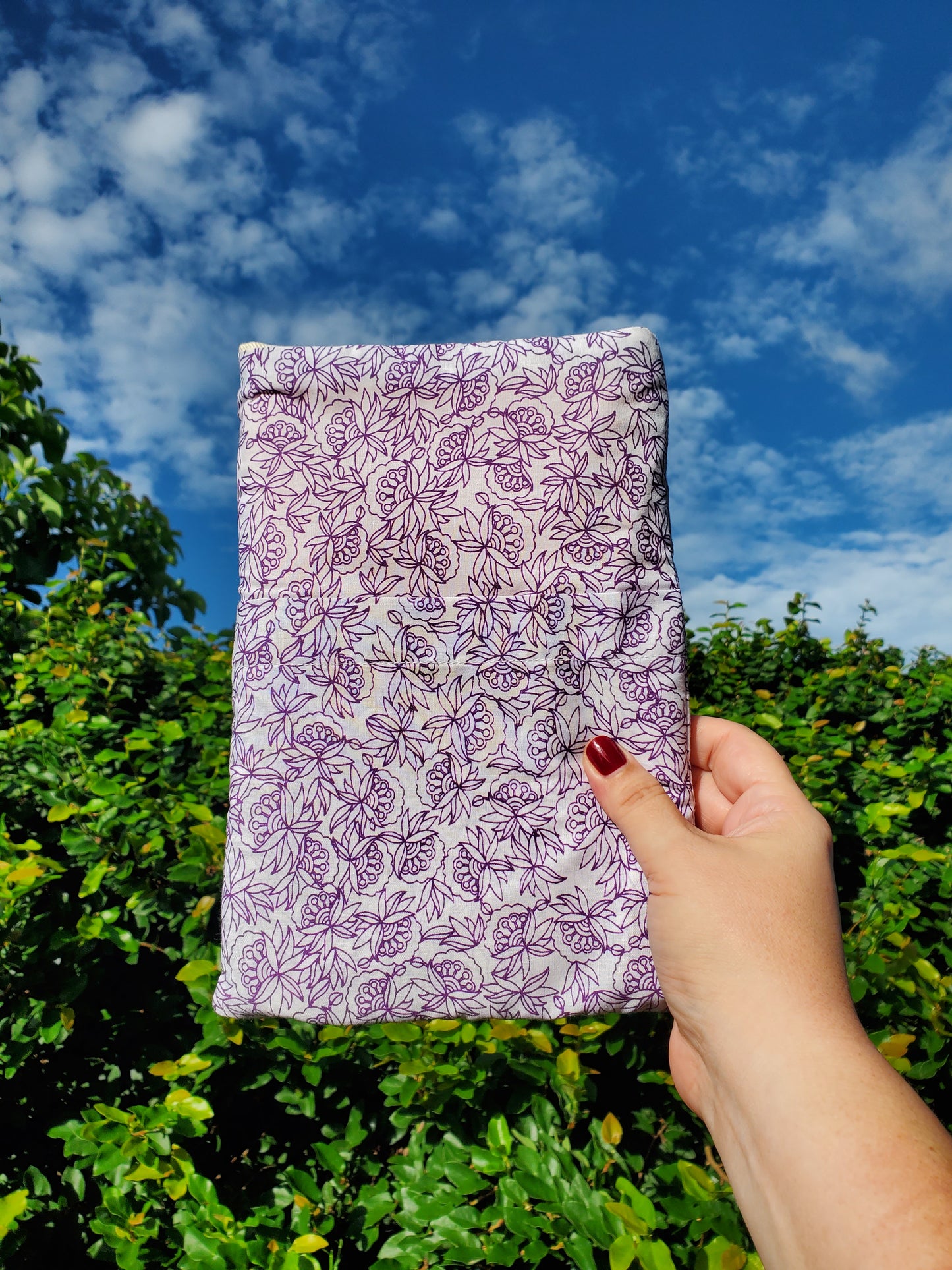 Purple Flowers Tablet Sleeve